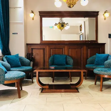 Agenor Hotel 3*