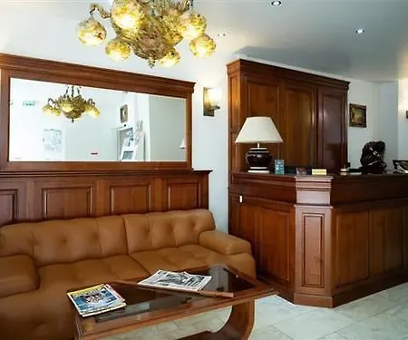 Agenor Hotell 3*