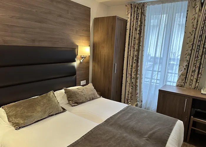 Agenor Hotel
