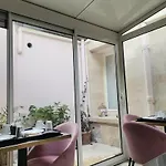 호텔 아게노르 3*