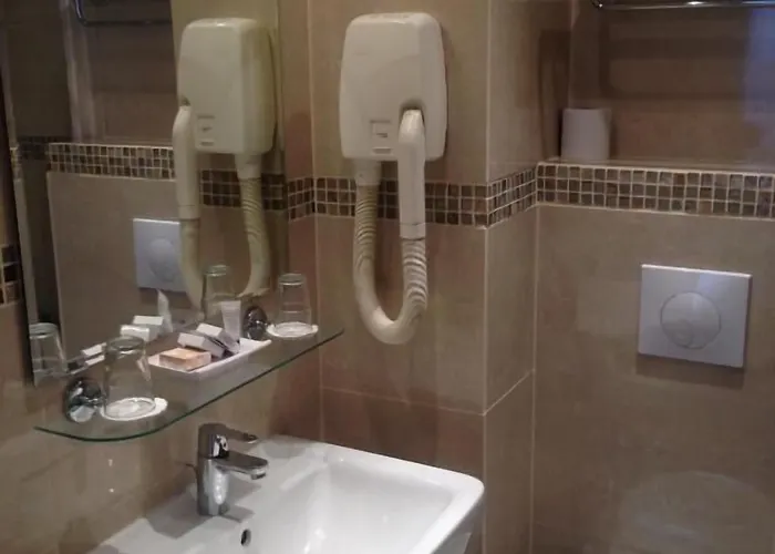 Agenor 3* Paris